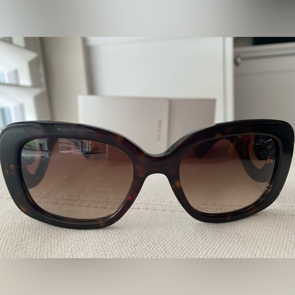 Prada Baroque Brown Sunglasses with case and dust cloth. - Picture 1 of 8